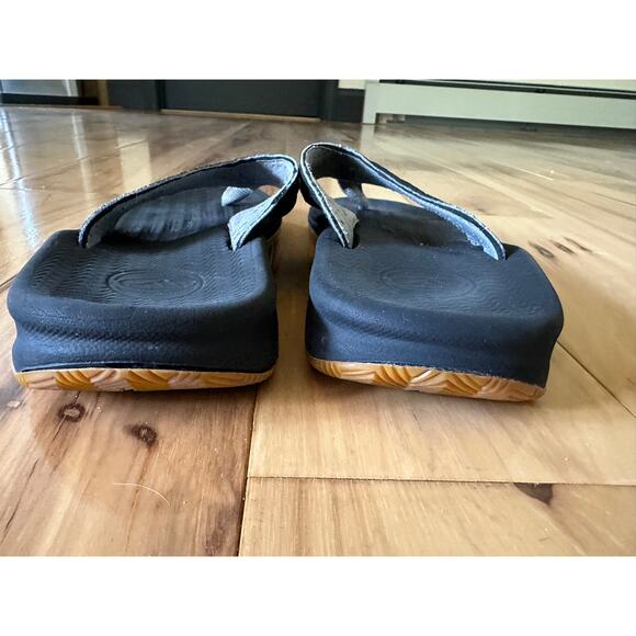 REEF Men's Black  L-16 SAV Flip Flops Sandals Size 9 Faux Vegan Leather Strap - Picture 5 of 8